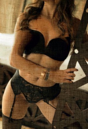 Fleurie outcall escort in Laguna Hills and casual sex
