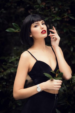 Annonciade independent escort and speed dating